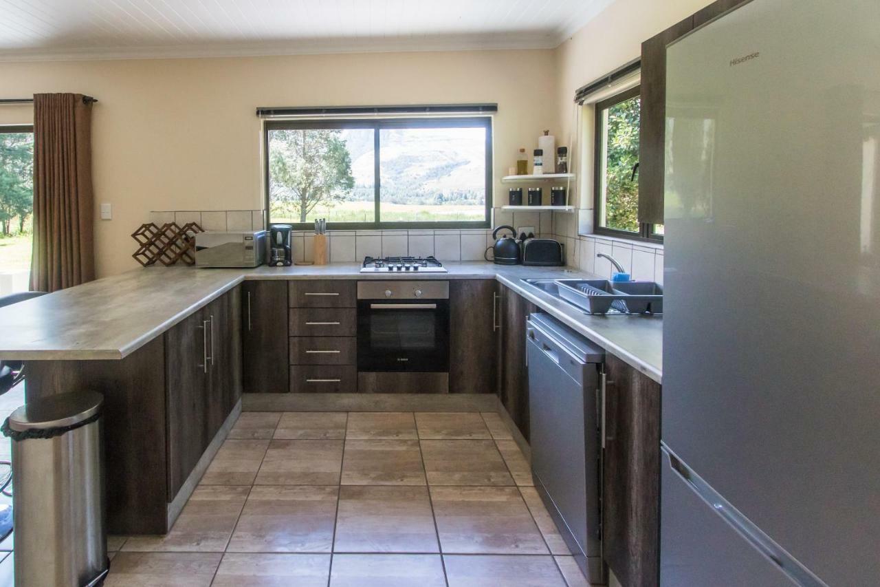 Kamberg Valley Hideaway Rev Estates Exterior foto
