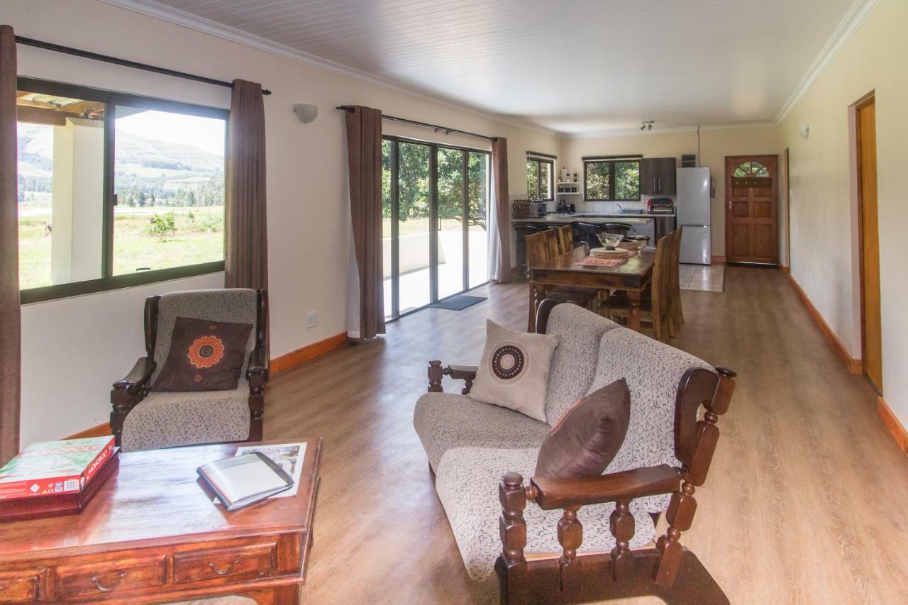 Kamberg Valley Hideaway Rev Estates Exterior foto